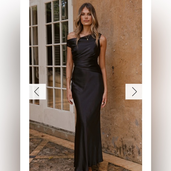 Billy J Auria Off Shoulder Maxi Dress - Black, Size 10 - Picture 1 of 4